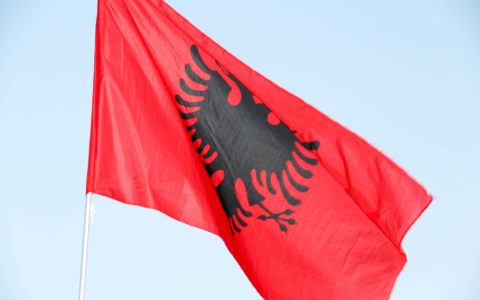 Après une vaste fuite de données, l’Albanie engage une société américaine